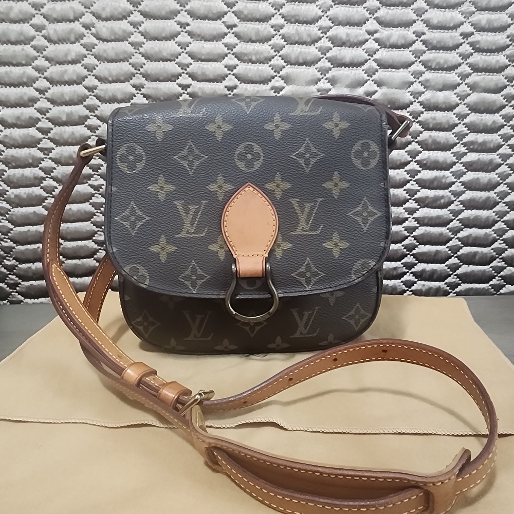 AUTHENTIC vintage LOUIS VUITTON ST.CLOUD MM (34 yrs.old)